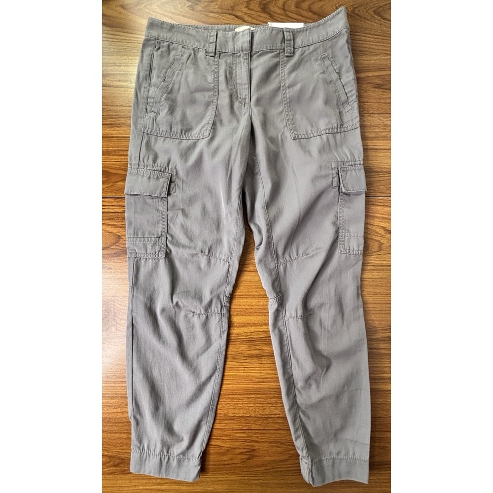LOFT Outlet Women's Casual Cargo Pants Gray Size 4 Relaxed Thru‎ Hip & Thigh NWT